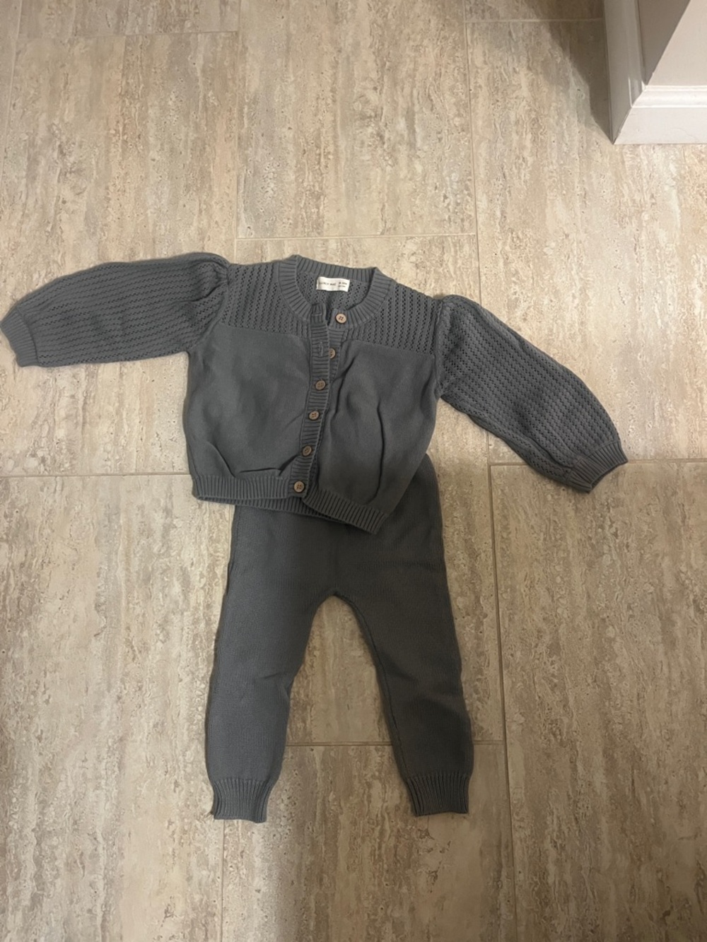 Quincy Mae Kids Matching Set in Charcoal Gray
